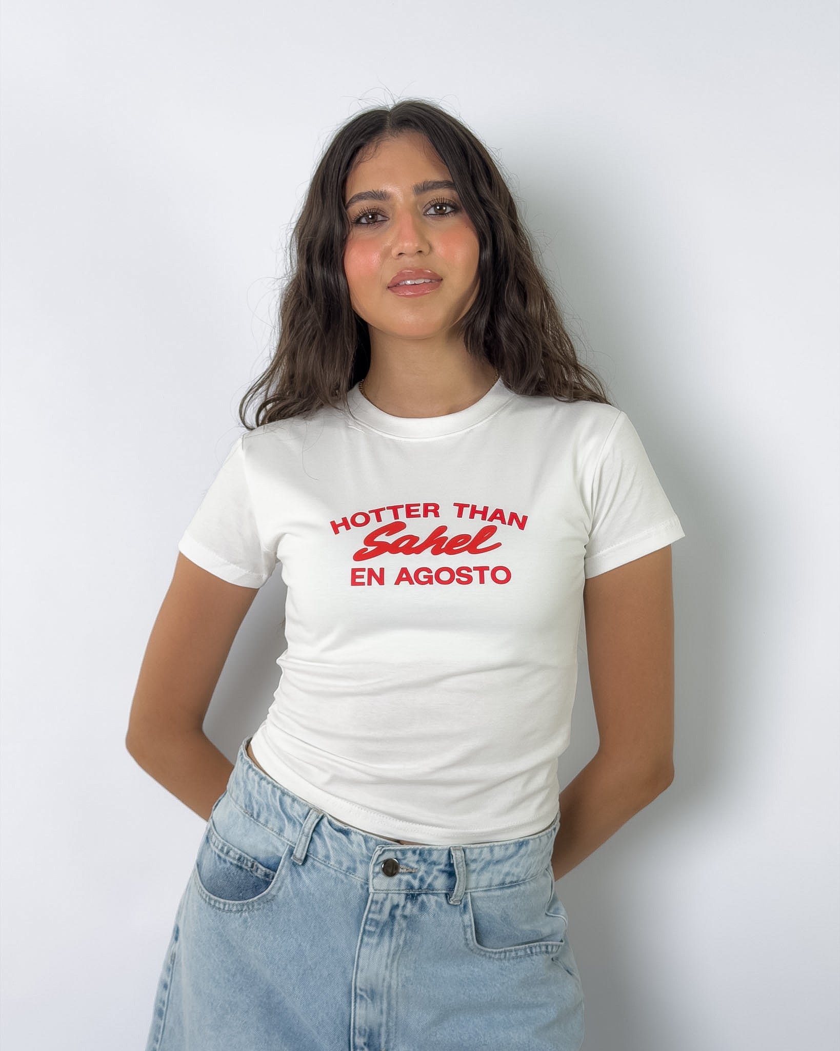 Hotter Than Sahel En Agosto Baby Tee