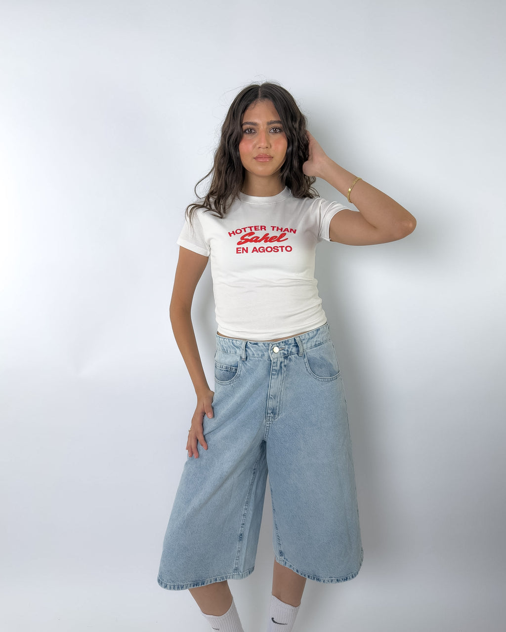 Hotter Than Sahel En Agosto Baby Tee