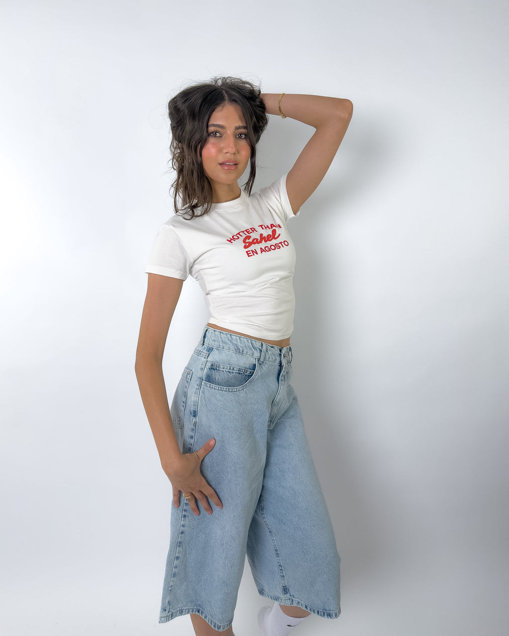 Hotter Than Sahel En Agosto Baby Tee